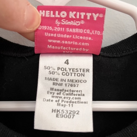 Hello Kitty black Tee Girls Size 4 (Little Kids) - Picture 4 of 5